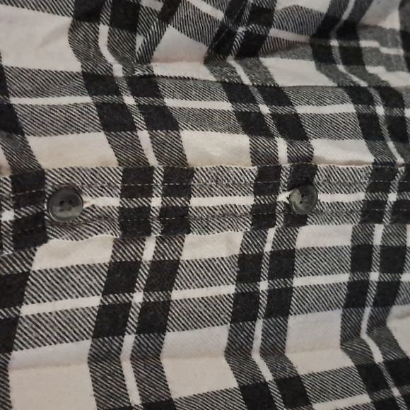 American Eagle Boyfriend Fit Plaid Flannel - Picture 3 of 6